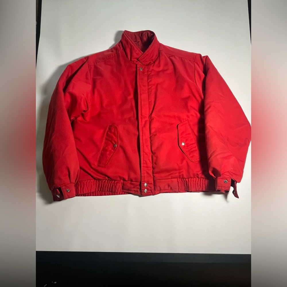 Vintage Masterpiece Aparrel Red Men's Puffer Jacket - Classic Warm Winter Coat